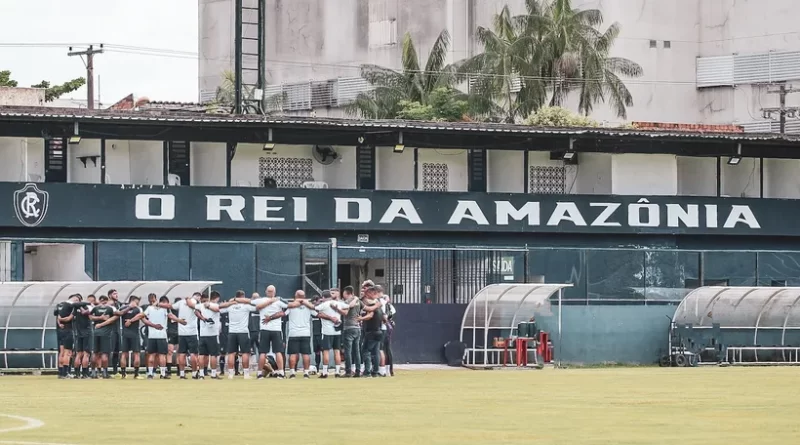 Com passagem no futebol português, meia Ikaro é o novo reforço do