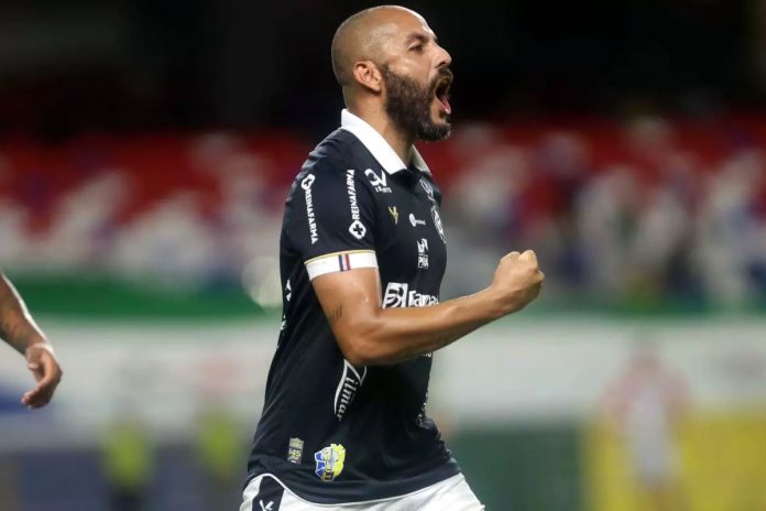 Atacante Ytalo - Crédito: Samara Miranda/Ascom