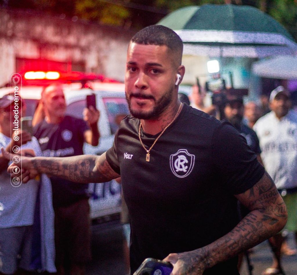 Maxwell entrou no segundo tempo e garantiu empate no último jogo - Crédito: Samara Miranda/ASCOM Remo
