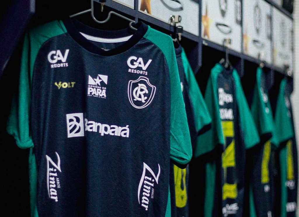 Uniforme azulino - Crédito: Samara Miranda/Ascom