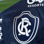 Camisa azulina para a temporada 25 - Crédito: Samara Miranda/Ascom