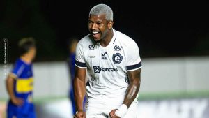 Jaderson abre o placar para o Leão - Crédito: Samara Miranda/Ascom