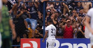 Atacante remista - Crédito: Samara Miranda/Ascom