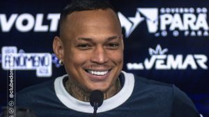 Atacante azulino - Crédito: Samara Miranda/Ascom