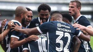 Azulinos comemorando - Crédito: Samara Miranda/Remo