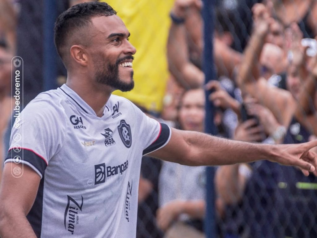 Dener irá atuar noVolta Redonda - Crédito: Samara Miranda/Remo